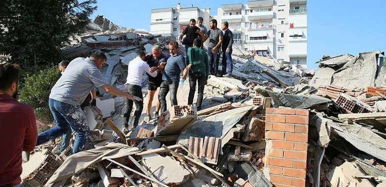 İzmir’deki depremde can kaybı 35’e yükseldi