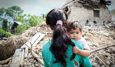 Çocuklar deprem travmasından nasıl korunur?