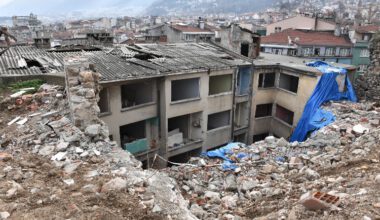 Bursa’da riskli yapılar yıkılıyor tarih ortaya çıkıyor