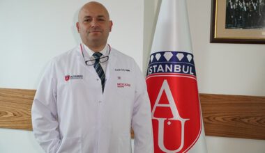 Prof. Dr. Tunç Fışgın “Artan saldırılar, hekimleri yaralamakta ve meslekten soğutuyor”
