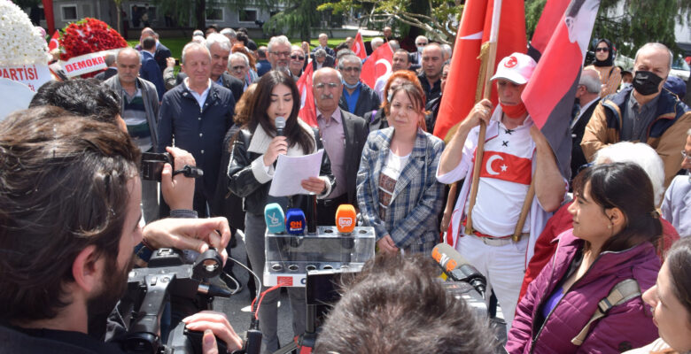 CHP Bursa Ata’nın Manevi Huzurunda