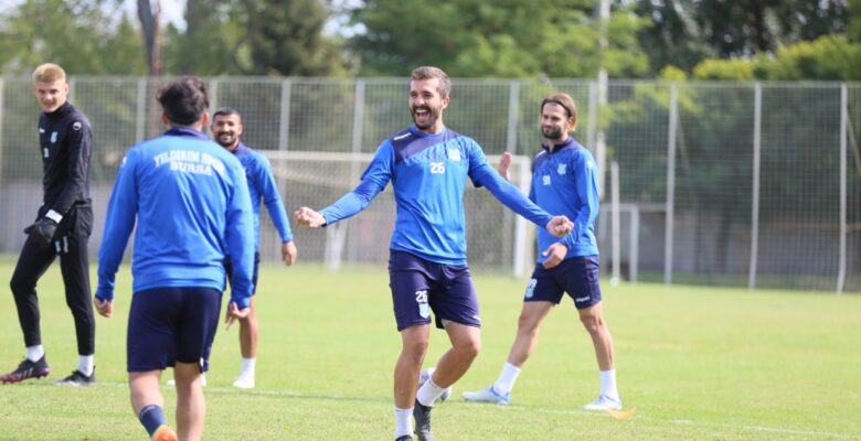 Bursa Yıldırımspor’lu  Efeler 09 maçı hazırlıkları devam ediyor