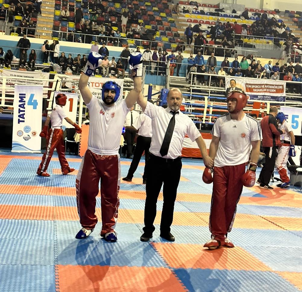 TÜRKİYE KİCK BOKS TURNUVASI’NDA YILDIRIM RÜZGARI