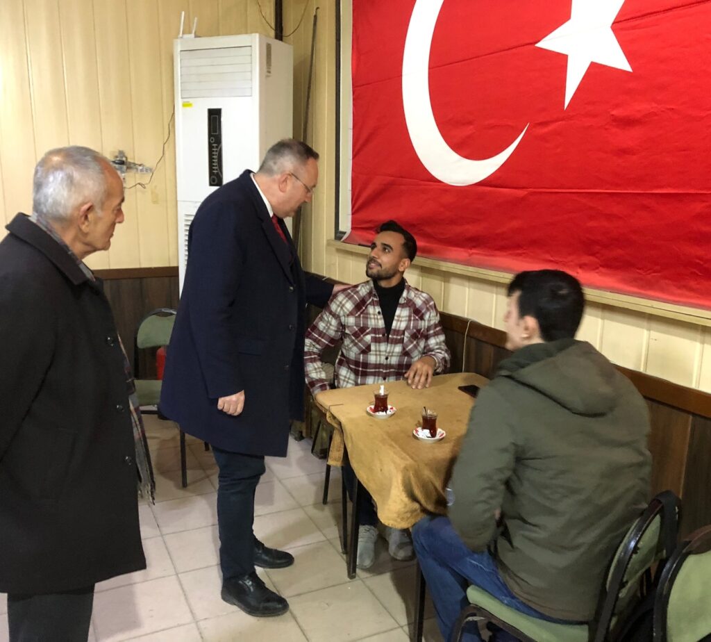 GELECEK BURSA; Halk mutsuz, gergin ve moralsiz!