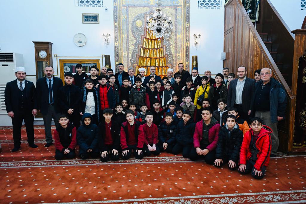 Öğrendiğimiz her yeni bilgi de ruhumuzu dinçleştirip canlandırmaktadır