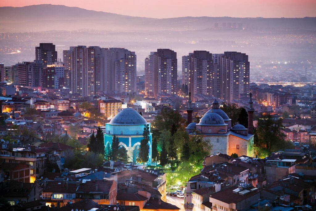 BURSA İÇİN BİRLİK; 19 Yıllık Bir Belediye Tecrübesi Olan Belediye Başkanı Reisini Hiç Basına Şikayet Eder mi!”