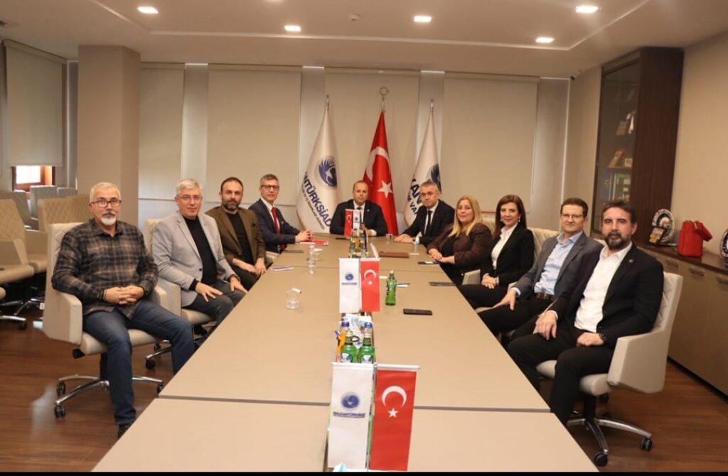 BALKANTÜRKSİAD, POLONYA PAZARINA MERCEK TUTTU…