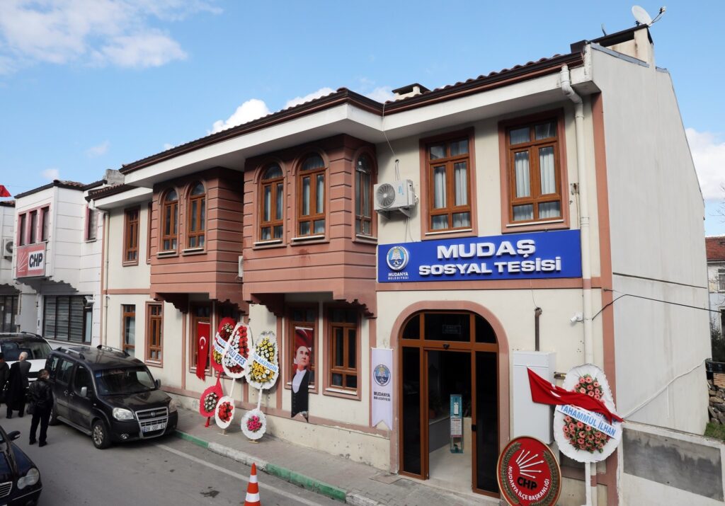 GENÇ MUDANYA; “Belediye Tesisi Gıda Enflasyonuna Tuş Olmuş!”