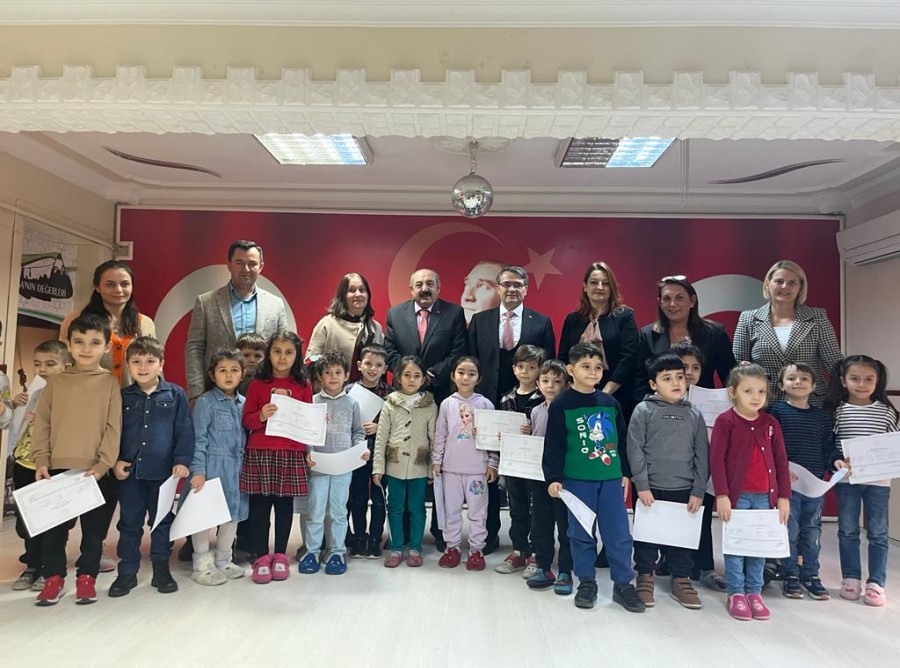 Yıldırım Halk Eğitim Merkezi Aile Okulu Projesi mezunlarını vermeye devam ediyor