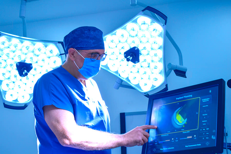 15 GÜNDÜR AÇLIK GREVİ YAPAN DOKTOR BİR KEZ DAHA İSYAN ETTİ…