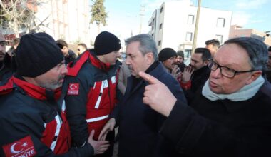 BBP’li Mustafa Destici’den Deprem Bölgesine “Geçmiş Olsun” Ziyareti