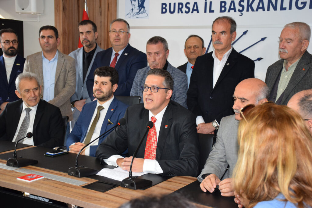 Covid ile Savaşan Beyaz Önlüklülerde Milletvekilliğine Aday! Dr. Doğan Alpay’dan Adaylık Açıklaması!