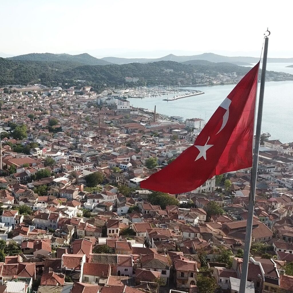 Kuruluşunun 83. yılında önemli isimler Ayvalık’ta bir araya geliyor!