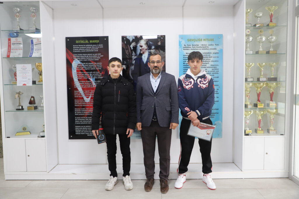 Yıldırım MTAL ÖĞRENCİLERİ SPORDA BAŞARIYA DOYMUYOR