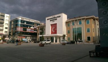 Mustafakemalpaşa  Belediyesi’nde  Rapor Skandalı! “Kamu Kaynaklarına Çöktünüz!”