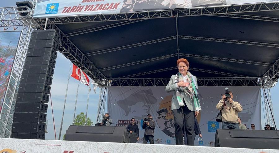 AKŞENER: BURSASPOR’A YAPILAN HAKSIZLIĞI GİDERECEĞİZ!
