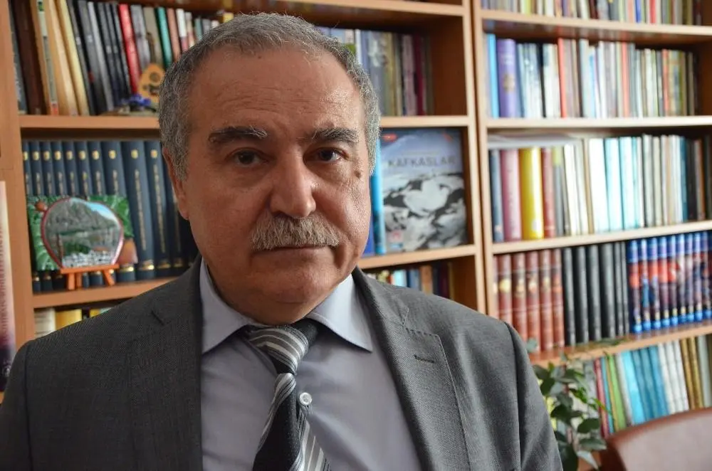 Hilmi Özden yazdı; CENGİZ DAĞCI’NIN ESERLERİ VE YAZILMAMIŞ TARİH