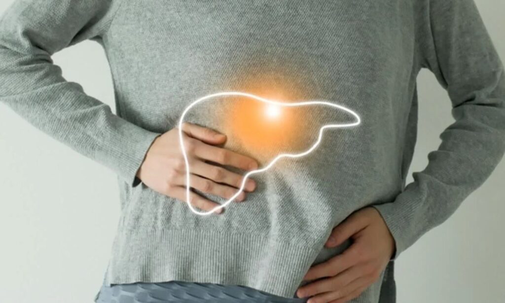 SALGIN GİBİ GÖRÜLME ORANI KATLANIYOR!  HER 3 KİŞİDEN BİRİNİN KARACİĞERİ ALARM VERİYOR