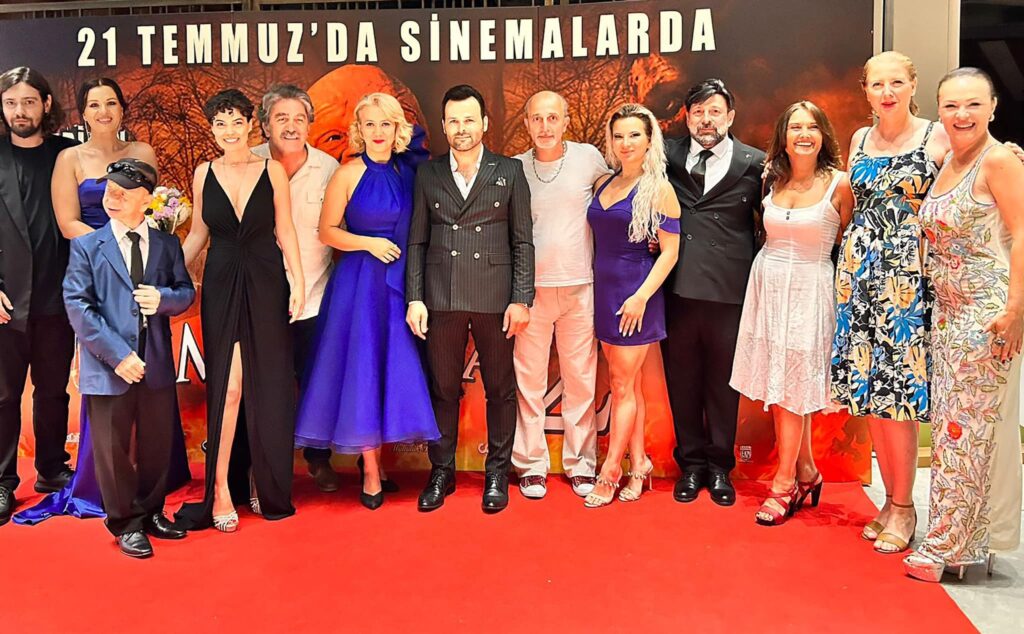 Mühr-ü Musallat 2 Yasak Düğün filminin galası yapıldı  ‘Yasak Düğün’ 21 Temmuz’da sinemalarda…