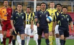 Şampiyonluk Araştırmasında Kadınlar Fenerbahçe, Erkekler Galatasaray Tarafında Yer Aldı