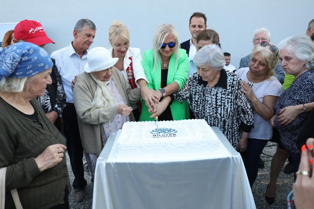 ALZHEIMER HASTALARININ NEŞE DOLU GÜNÜ