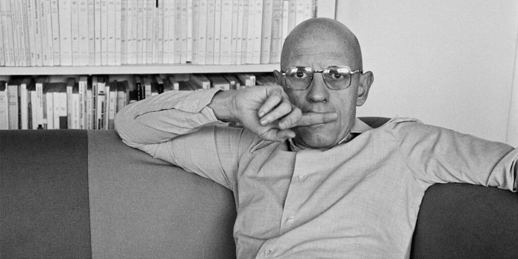 AYRINTI YAYINLARI’NIN FOUCAULT KİTAPLIĞI, TÜRKÇEDE İLK KEZ YAYIMLANAN “TEHLİKE, SUÇ ve HAKLAR” KİTABIYLA DEVAM EDİYOR!