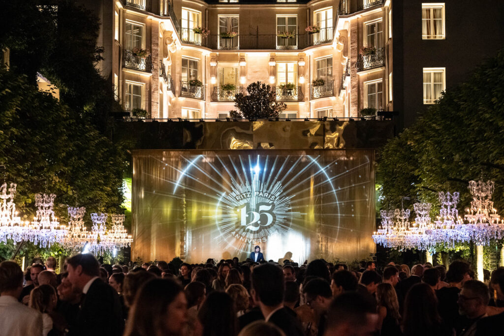 DİCE KAYEK RITZ PARİS ALTIN GALA’DA BÜYÜLEDİ