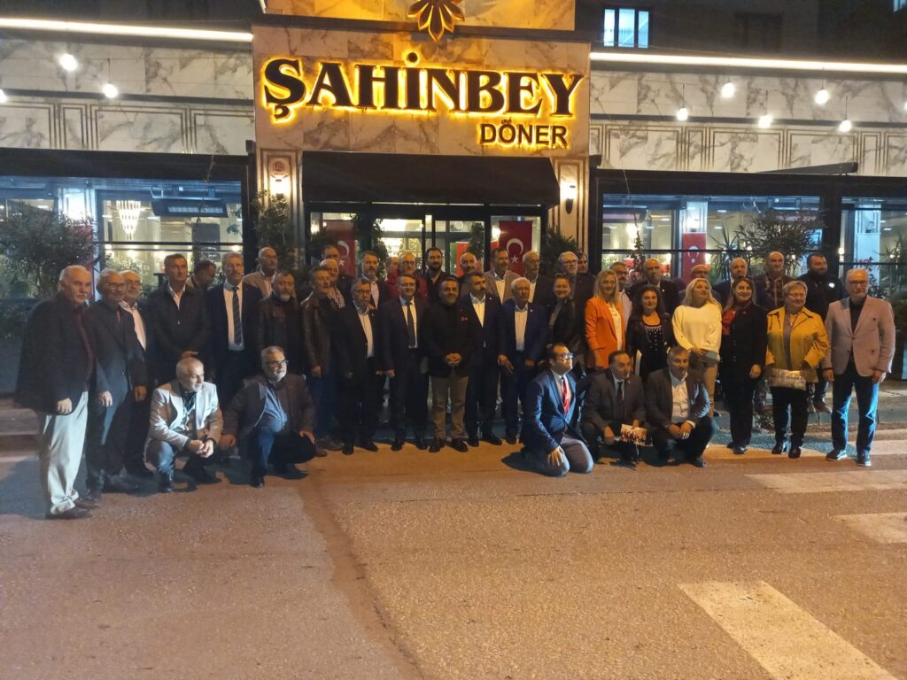 Yıldırım’ın Muhtarlarına Şahin Sevinç’ten Anlamlı Jest!