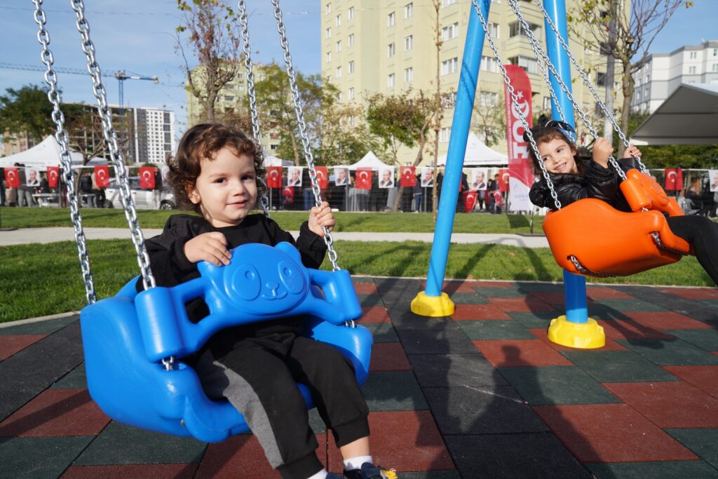 REKOR SÜREDE TAMAMLANAN “9 EYLÜL 100.YIL PARKI” AÇILDI