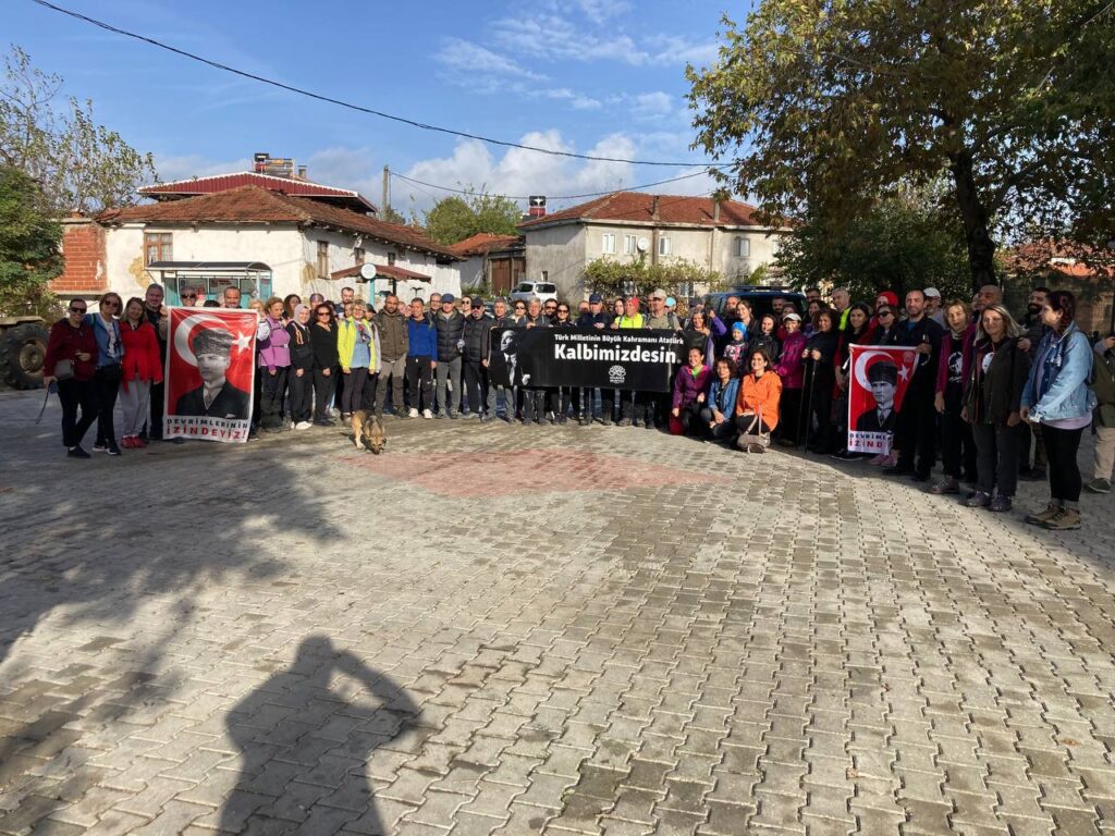 MYSIA YOLLARI’NDA ATATÜRK’Ü ANDILAR