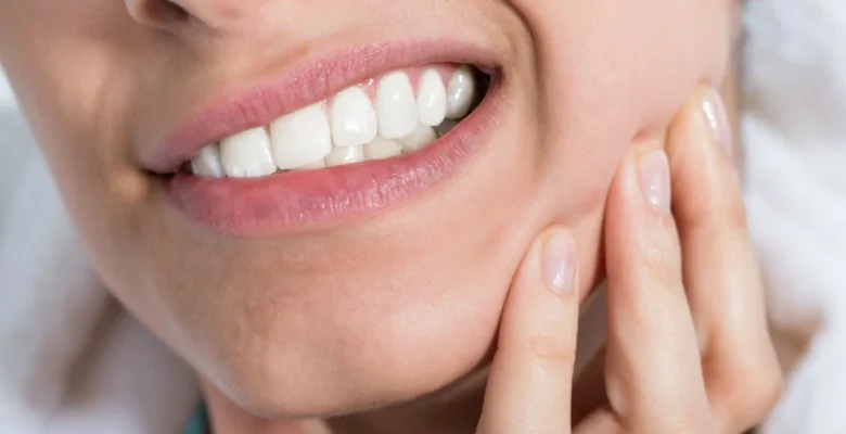Diş hekimi açıkladı: Diş gıcırdatmak yüzü yaşlandırıyor