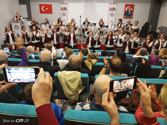 Zeki Baştürk yazdı; KADIN ELİNİN DEĞDİĞİ HER YER GÜZELDİR.
