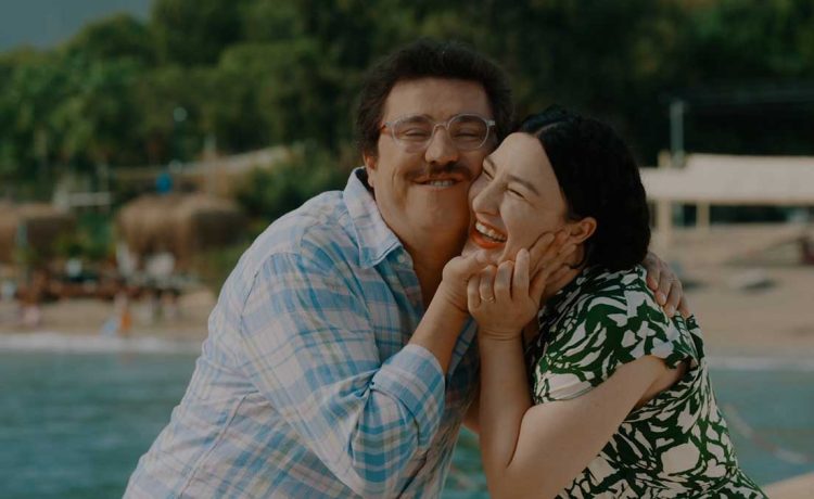 HERKESİ GÜLDÜRMEYE HAZIRLANAN ‘MUTLUYUZ’ FİLMİNİN FRAGMANI YAYINLANDI!