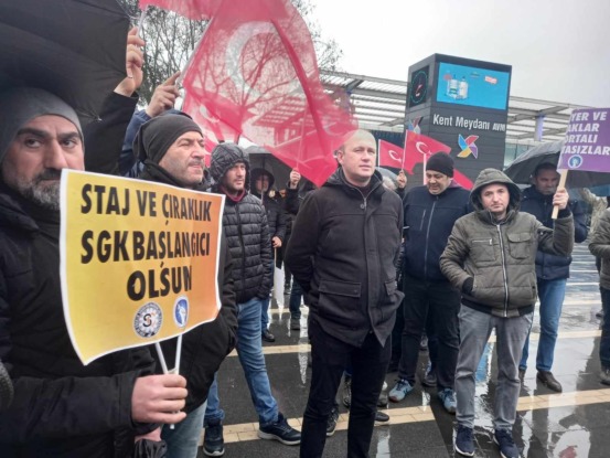Bursa Staj ve Çırak Mağdurları: Hükümete Sesleniyoruz Duyun Sesimizi Artık!