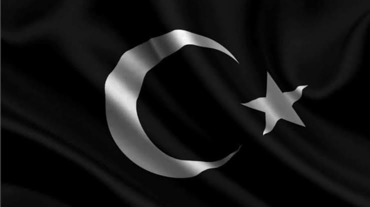 Zeki Baştürk yazdı; GENÇLER ÖLMESİN  ANALAR AĞLAMASIN