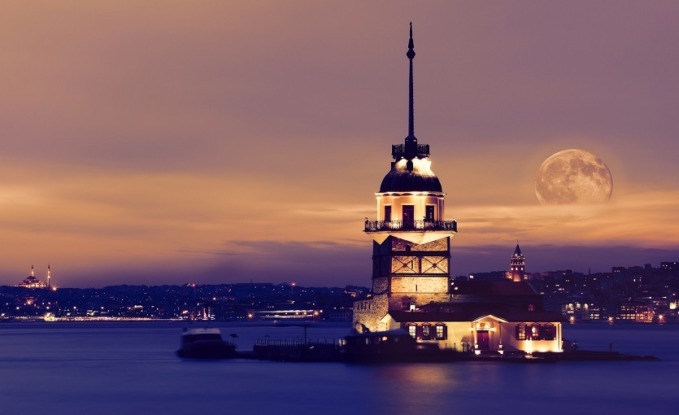 Zeki Baştürk yazdı; İSTANBUL’UN SİMGESİ:  KIZ KULESİ