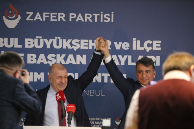 Eğer iptal etmeniz gereken bir şey varsa Özgür Özel, DEM’e olan ziyaretlerinizdir. AKP de iptal etmiş.