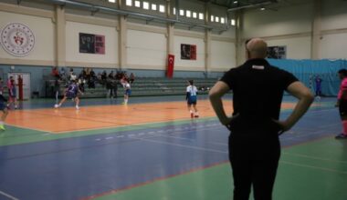 Yıldırım MTAL Kız Futsal Takımı Bursa 2.si Oldu