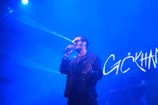 GÖKHAN TÜRKMEN 10 GÜNDE 7 KONSER VERDİ