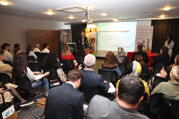 NİLÜFER BELEDİYESİ “BELEDİYE KÜTÜPHANELERİ BÖLGE SEMİNERİ”NE EV SAHİPLİĞİ YAPIYOR