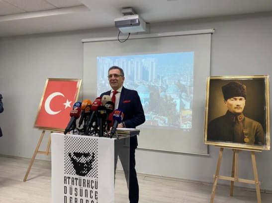 Türkiye’nin yanında olmak yerine terörü destekliyorlar