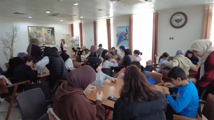 GÜRSU’DA DOPDOLU, RENGARENK BİR ARA TATİL