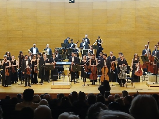 Zeki Baştürk yazdı; SENFONİ  ORKESTRASINDAN ÇANAKKALE ŞEHİTLERİMİZİ ANMA KONSERİ
