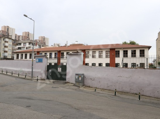 İbni Sina İlkokulu’nun Yeniden İnşası İçin Kaynak Zorunluluğu Olmamalı!