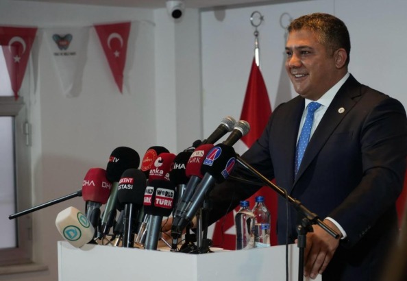 Teoman Mutlu: “Bu Toprakların Evladı Olarak, Türkiye’yi Ayağa Kaldırmaya Geliyorum!”