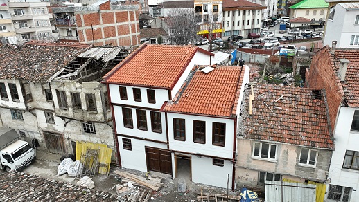 GÜRSU’DA ÇOCUK KÜTÜPHANESİ İÇİN BAĞIŞ KAMPANYASI