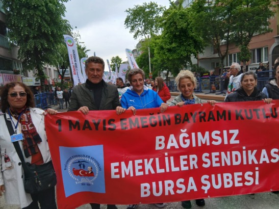 Zeki Baştürk yazdı; 1 MAYIS EMEK VE DAYANIŞMA BAYRAMI’NDAN GÜZEL GÖRÜNTÜLER
