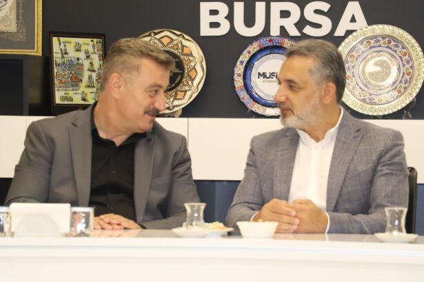 EKONOMİYE AYAR VERME ZİYARETİ: ANAHTAR PARTİ BURSA’DAN MÜSİAD’A NET MESAJ!