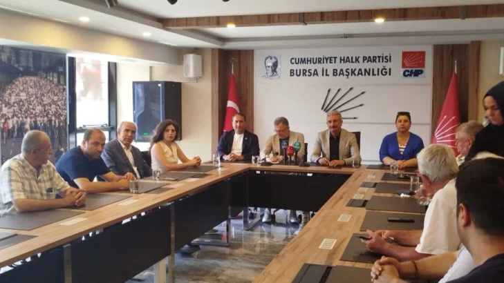 “Bu Karanlığa Teslim Olmayacağız!”