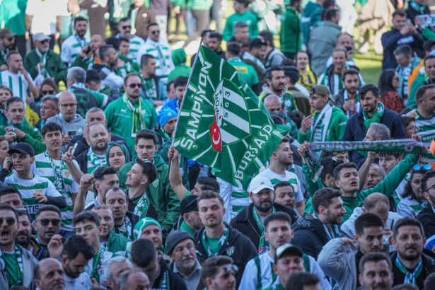 Bursaspor’da Genç Yetenekler Satılıyor mu? Taraftar Soruyor, Yönetim Sessiz!